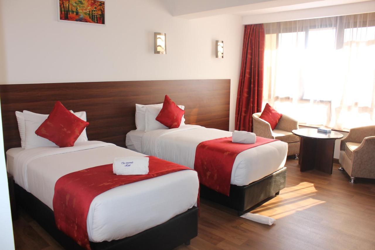 The Crossroads Hotel, Westlands Nairobi Buitenkant foto